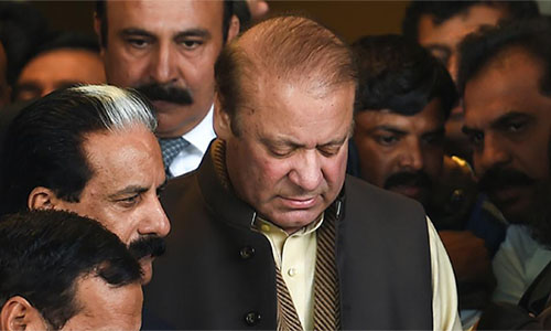 Siete años de prisión para el ex primer ministro pakistaní